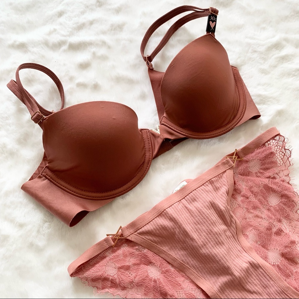 VS | Illusion Lightly Lined Demi Bra and Undie